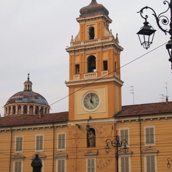 Storia e controstoria di Piazza Garibaldi